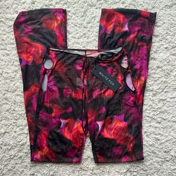 WHITE FOX RHYTHM OF THE NIGHT BUSTIER AND PANT SET IN PINK FLAME PRINT - Picture 13 of 15